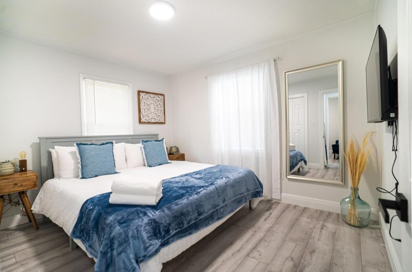 Homey Cozy Newly Renovated Stylish&Chic 7 Guests Tampa Exteriör bild
