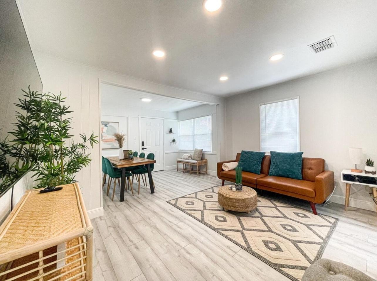 Homey Cozy Newly Renovated Stylish&Chic 7 Guests Tampa Exteriör bild